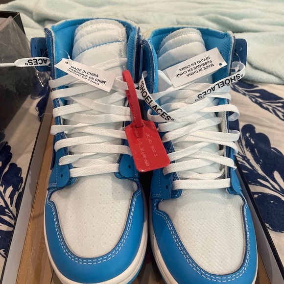 Off White UNC 1’s size 10.5. PREOWNED. IN EXCELLENT CONDITION! - Picture 11 of 12